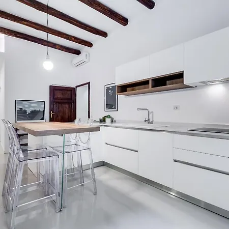 아파트 Colosseo Exclusive House By Premium Collection *